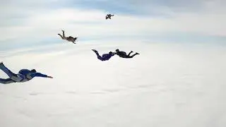 Прыжки с парашютом Skydive на Кавказе (100 прыжок Артема)