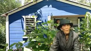 Visitamos la casa del viejo Lolo se adueñaron de ella mira lo que encontramos 😱