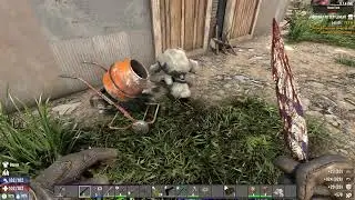 Checking out Fluffy Panda's Mega Mall 8k Map 7 DaysToDie.