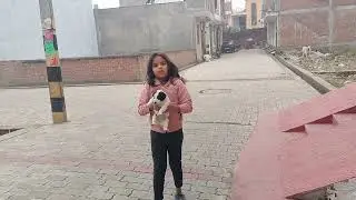 Itni Thand Me sabko Kaam  pe Laga Rakha hai Inhone.