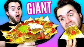 DIY Giant Taco Bell Nachos! with HUGE Chips! - BIGGEST Mexican Pizza & Nachos BellGrande