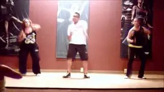 ZUMBA@ FITNESS  WITH ALEKS 