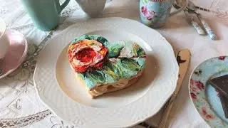HOW TO DECORATE COOKIES WITH  AN ABSTRACT ROSE - palette knife and buttercream