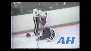 OHL Oct. 13, 1985 Hamilton Steelhawks v Ottawa 67's (melee) (HL) Kirk Tomlinson v Graydon Almstedt