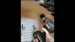#diy Trick for installing eyebolts #justdiyit #diyhacks #DIY #fyp #diyhow