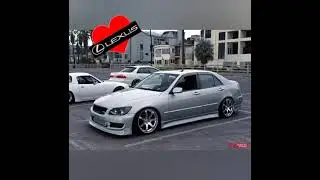 Lexus IS 300 lusso e sport in un unica macchina