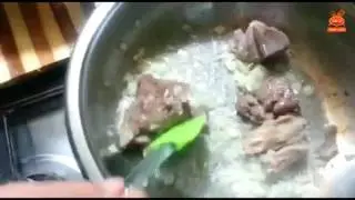 الفاصوليا الخضراء طريقة سهلة  ( من مطبخ ام عمار للأكلات العراقية )