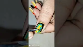 Easy nailpolish design with saftypin #nailart #song