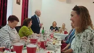 Берег. В храме. Прощальный обед и возвращение.
