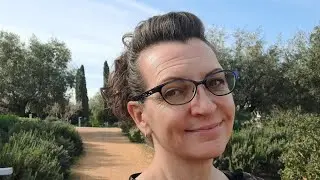 Dealing with Travel Chaos &mdash; A Stroll Through an Athens Park