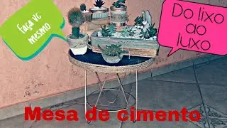 Mesa de cimento.