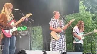 Wet Leg - It&rsquo;s Not Fun - Live at Syd For Solen, Copenhagen 2022