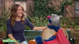Sesame Street: Super Grover Helps Sarah Jessica Parker Find Big
