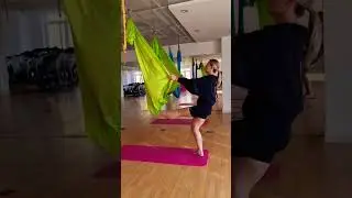 Как прокачать всё тело в тренировке на гамаках 💚 #antigravity