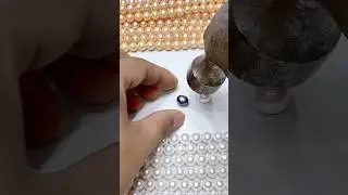 Are black pearls also black on the inside?