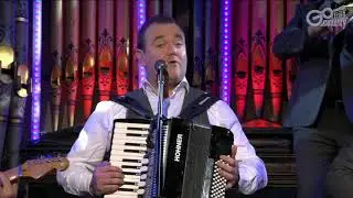 Patrick Feeney sings Step it out Mary