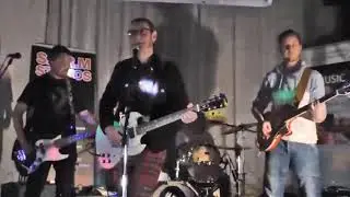 The White Ribbons  play Shuttle Shuffle Festival 2018