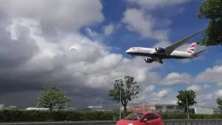 aviation Planespotting London Heathrow Airport British Airways 787 GZBJC lands 12May17 233p calgary