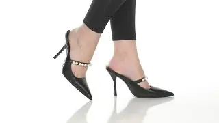 Stuart Weitzman Goldie 100 Mule SKU: 9893962