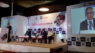 Mr Sumit Deb Chairman NMDC delivering his speech at 11th India Minerals and Metals Forum