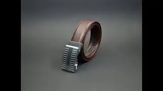 Grid buckle - Brown leather belt