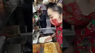 Street Vendor Making Egg-Stuffed Pancake &ndash; Watch Full Livestream for Real Prep Workflow!