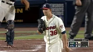 OAK@ATL: Minor strikes out seven en route to the win
