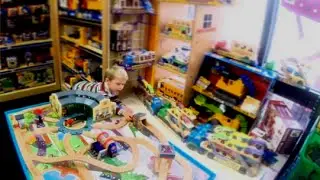 Mudpuddles Toys | Holiday Countdown at Kerrytown&reg;