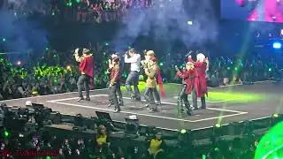 2025 ATEEZ WORLD TOUR [MANCHESTER] (FAN CAM) BOUNCY + WONDERLAND SYMPHONY NO 9