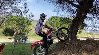 Trial vintage. Lastours 2020