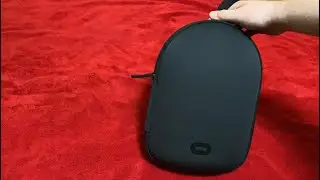 Oculus Quest Official Travel Case Unboxing