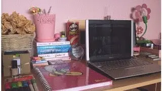 Desk tour, 2015