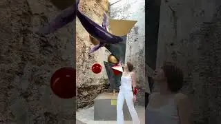 How to Use Augmented Reality with the Sculpture &ldquo;Сердце Земли&rdquo; &ndash; Phygital AR Tutorial (RU)