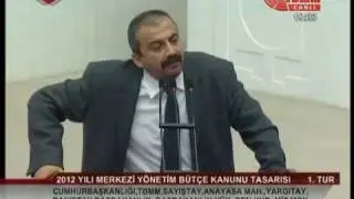 Sirri Süreyya Önder 09.12.2011 Meclis (bütce 2012) CHP ye Sosyoloji dersi..mp4