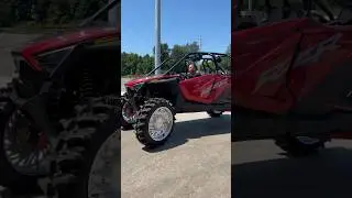Polaris RZR on 24&rdquo; JTX Forged wheels 37&rdquo; Moto slayer efx tires