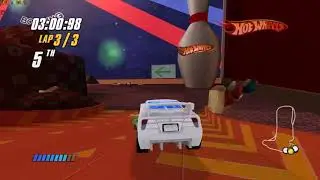 Hot Wheels: Beat That! Multi Lane Mash | MST Suzuka