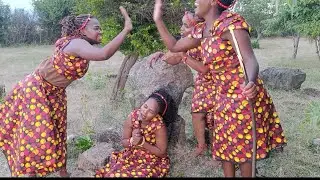 KUmethoka😜what happened Behind the scenes of siyawezi song by Kerry Carol