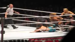 WWE RAW - PARIS BERCY - THE BELLA TWINS VS BETH PHOENIX & EVE - APRIL 20, 2012