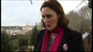2156WD ITALY-PINK SMOKE PROTEST