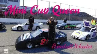 Mini Cup Queen