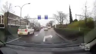 [293]Kop-staart aanrijding