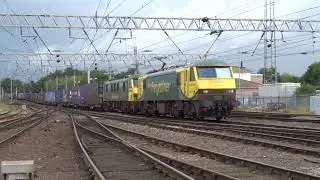 90042 & 90016 on 4S44