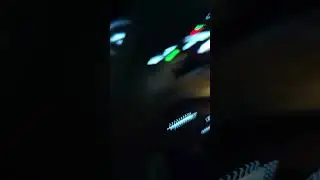 Trick : Porsche 911 (992), turns off the hazards automatically, if you turn on the turn signal.
