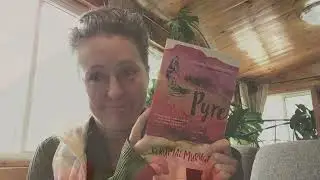 Reading Vlog Pyre and Is Mother Dead