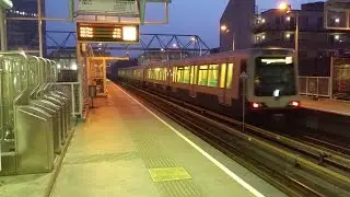 RET Metro 3*Type B, buiten dienst door Capelle Centrum naar de Remise 's-Gravenweg.