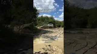 #isuzu #dmax #offroad #offroading #mudtrail #mudding #4x4life #fyp #offroadtiktok