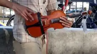 Violin Loop Pedal Busker