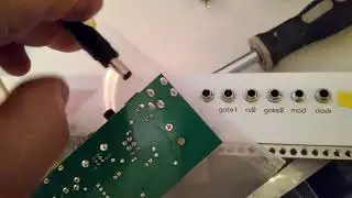 Add USB power to the Cre8audio NiftyCase - DIY