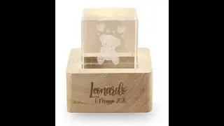 Bomboniera con Orsetto e Luce LED ✨ Base Legno Personalizzabile &ndash; Idea Dolce per Nascita o Battesimo