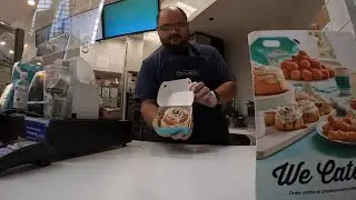 Cinnabon, Food Court, Tucson Mall, 4500 N Oracle Rd, Tucson, Arizona, 2 December 2021